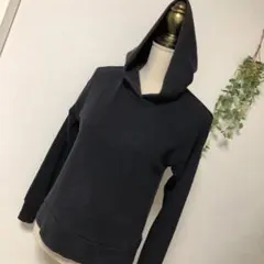 プルオーバー パーカー