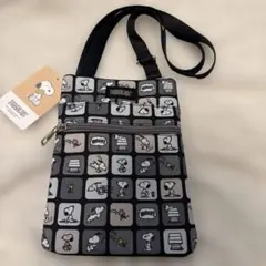 新品未使用　PEANUTS スヌーピー　ショルダーバック