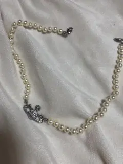 Vivienne パールネックレス 39