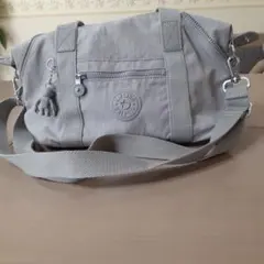 kiplingグレー ショルダーバッグ チャーム付き