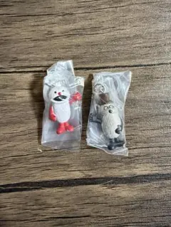 カプセルトイ めじるしアクセサリー　ノンノンとゾンゾンのセット