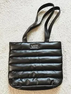 NARS ナーズ　キルティングトートバッグノベルティのサムネイル