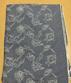 【美品】【値下】海の生き物　刺繍　デニム生地