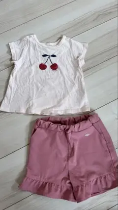 petit main チェリーTシャツとピンクパンツセット 80,90サイズ