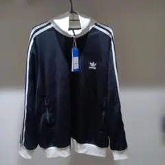 美品アディダスベッケンバウアー