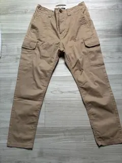 Tommy Hilfiger ベージュカーゴパンツ