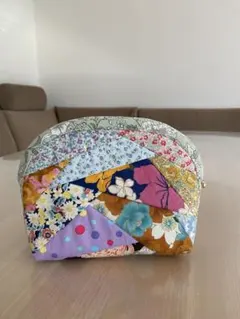 ポーチ　ハンドメイド　パッチワーク