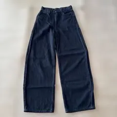 UNIQLO カーブワイドジーンズ　標準丈　サイズ23 DARK GLAY