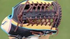 Wilson 軟式グローブ 紫 グレー - メルカリ