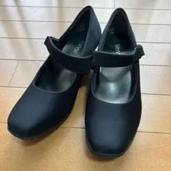 美品　AKAISHI パンプス　23.5