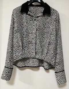 コシノヒロコ　（美品）豹柄風　ブラウスのサムネイル