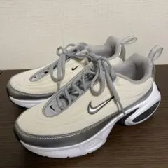 未使用 美品 NIKE AIR MAX 2090 CK2612ホワイト 27.5 - メルカリ