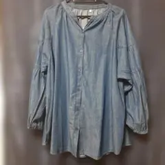デニムブルー バルーンスリーブシャツ