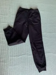 UNIQLOヒートテックボアスウェットパンツ黒(Mサイズ)
