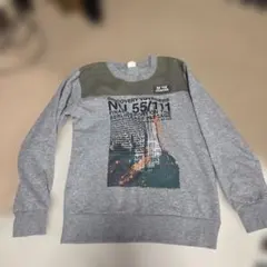 グレー 長袖カットソー グラフィックプリント