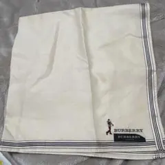 カズヤン様専用　　BURBERRY アイボリー ストライプ ハンカチのサムネイル
