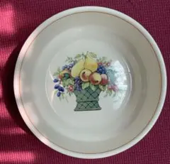 中古 美品 陶器　Villeroy & Boch バスケット ボウルのサムネイル