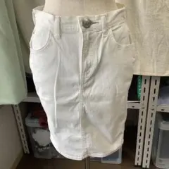 Lee × earth ホワイト タイトスカート☆M☆