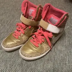 NIKE ゴールドレッド ハイカットスニーカー 24cm 急ぎです‼️
