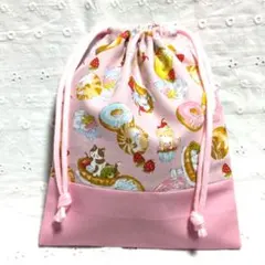 ハンドメイド、猫ちゃん、スイーツ柄の給食袋、巾着袋、コップ入れ、ピンク