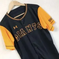 【新品・未使用】UNDER ARMOUR 読売ジャイアンツ ユニフォーム