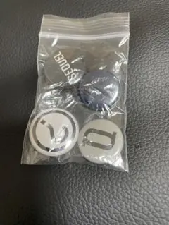 sequel 1st denim ピンバッチ