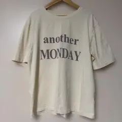DAZY another MONDAY ロゴ Tシャツ アイボリー M