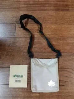 LOGOS サコッシュ ベージュのサムネイル