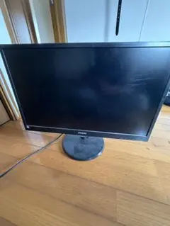 PHILIPS ディスプレイ モニター 本体 - メルカリ