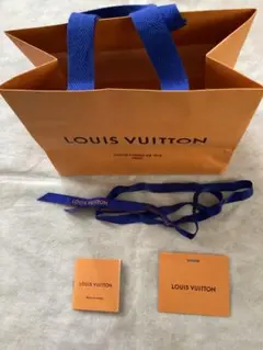 Item thumbnail for item 49465d50-803d-4811-aa1c-b60b73a4cb6c