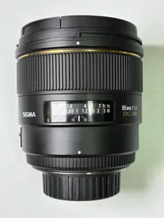 SIGMA 85mm f1.4 EX DG HSM ニコン用のサムネイル