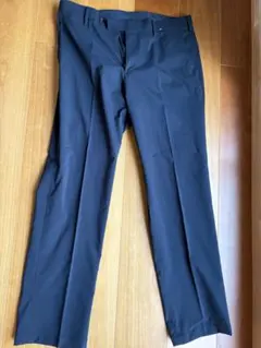 ユニクロ　感動パンツ　サイズ82/76