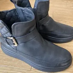 GEOX ブラックレザー シューズ 37