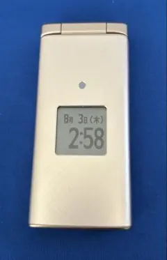 au KYT36 ゴールド 折りたたみ式携帯電話