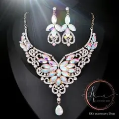 リーフモチーフビジュークリアオーロラネックレスピアスセッドレス映え演奏会用高見え