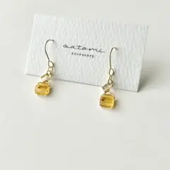 チェコビーズ フラットスクエアのワンポイントひ