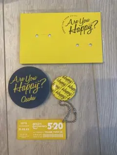 嵐　アクリルプレート　缶バッジ　黄色　二宮和也