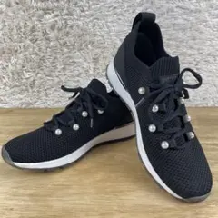 美品✨　完売品　+diana プラスダイアナ　パール　スニーカー　24cmのサムネイル