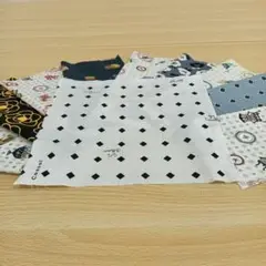 ★A814★ カットクロス/プリント生地/国産/25cm×25cm/10点