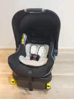 TQ136○VOLVO：VOLVO純正チャイルドシート 0kg〜13kg - メルカリ