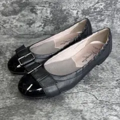 美品✨ 銀座かねまつ 晴雨兼用 ベルト パンプス レザー 22cmのサムネイル