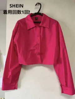 SHEINピンクのショート丈シャツ