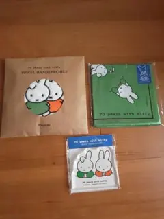 アクリルオブジェ大判ハンカチ ふわふわ刺繍ハンカチーフミッフィー展70周年ダーン