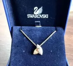 ★SWAROVSKI★スワロフスキー ネックレス　リーフ ビジュー ゴールドのサムネイル