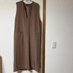 Item thumbnail for item 0575a19e-6e2a-4bdc-8327-8b23f0b4971a