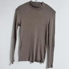 UNIQLO ユニクロ 長袖 ミドルネック Mサイズ モカ
