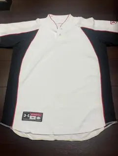 Under Armour ベースボールシャツ　M ホワイト/ブラック/レッド