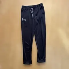 アンダーアーマー　ジャージ　下　150