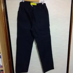 Necessary or Unnecessary スピンドルパンツ ネイビーのサムネイル