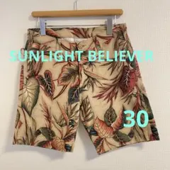SUNLIGHT BELIEVER ボタニカル柄ショートパンツ　　30のサムネイル